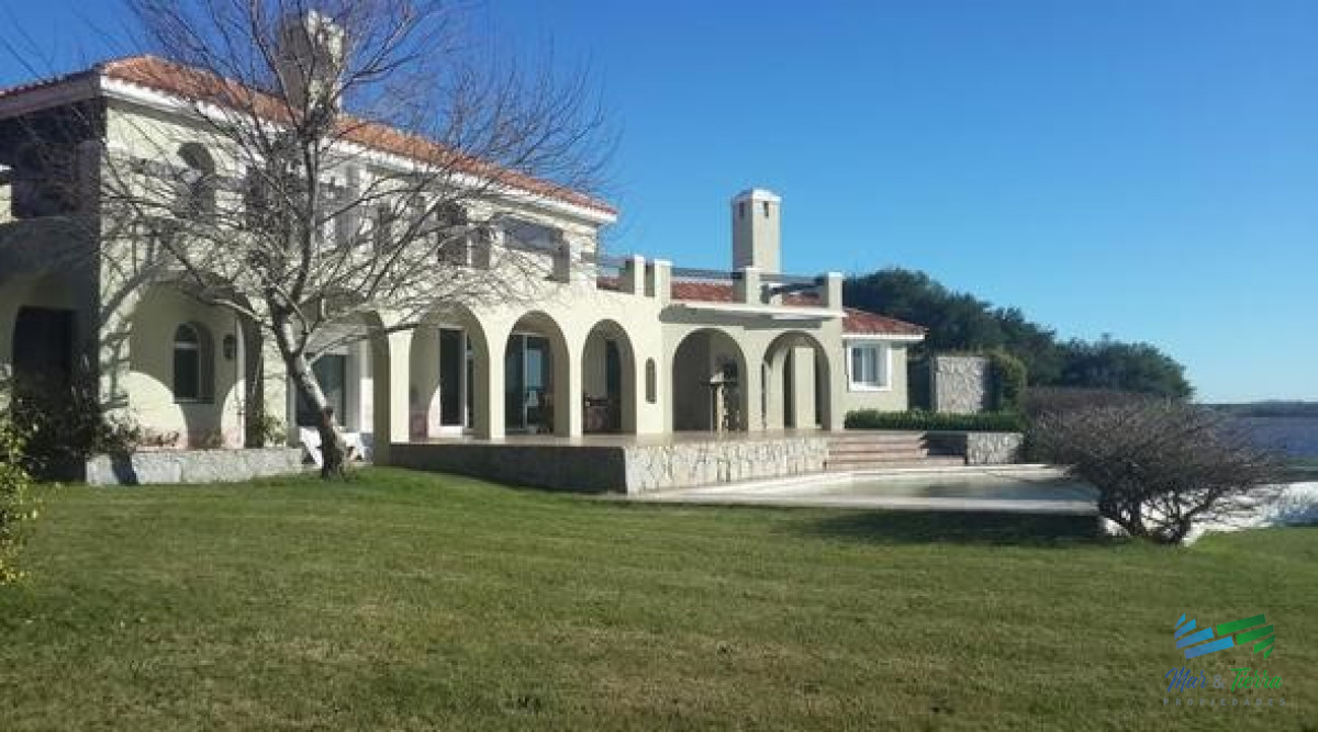 Espectacular chacra con casa y vista únicas a 10 minutos de Jose Ignacio !
