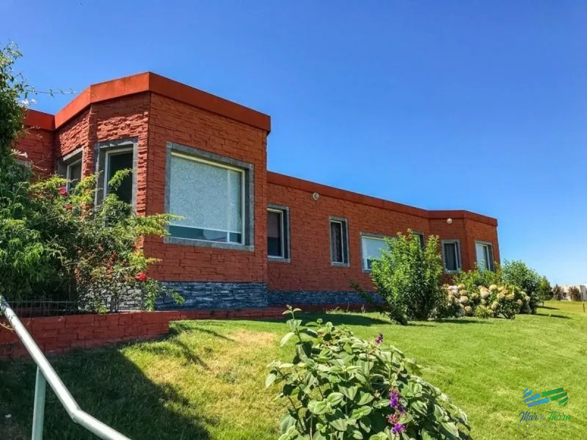 Chacra ID.3671 - 5 Has con Gran casa a 15 minutos de Punta