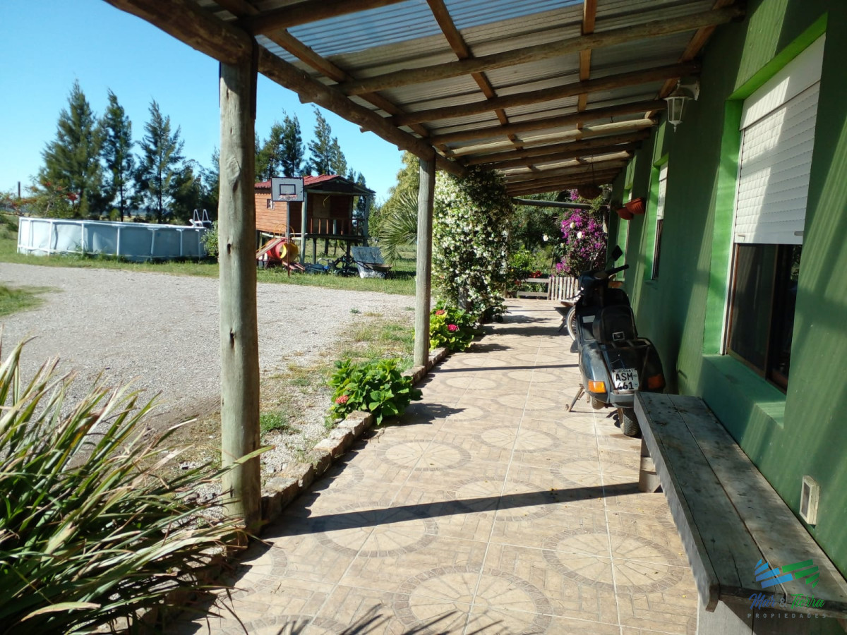 Chacra ID.4577 - 20 Has con Casa, sobre Ruta 12.