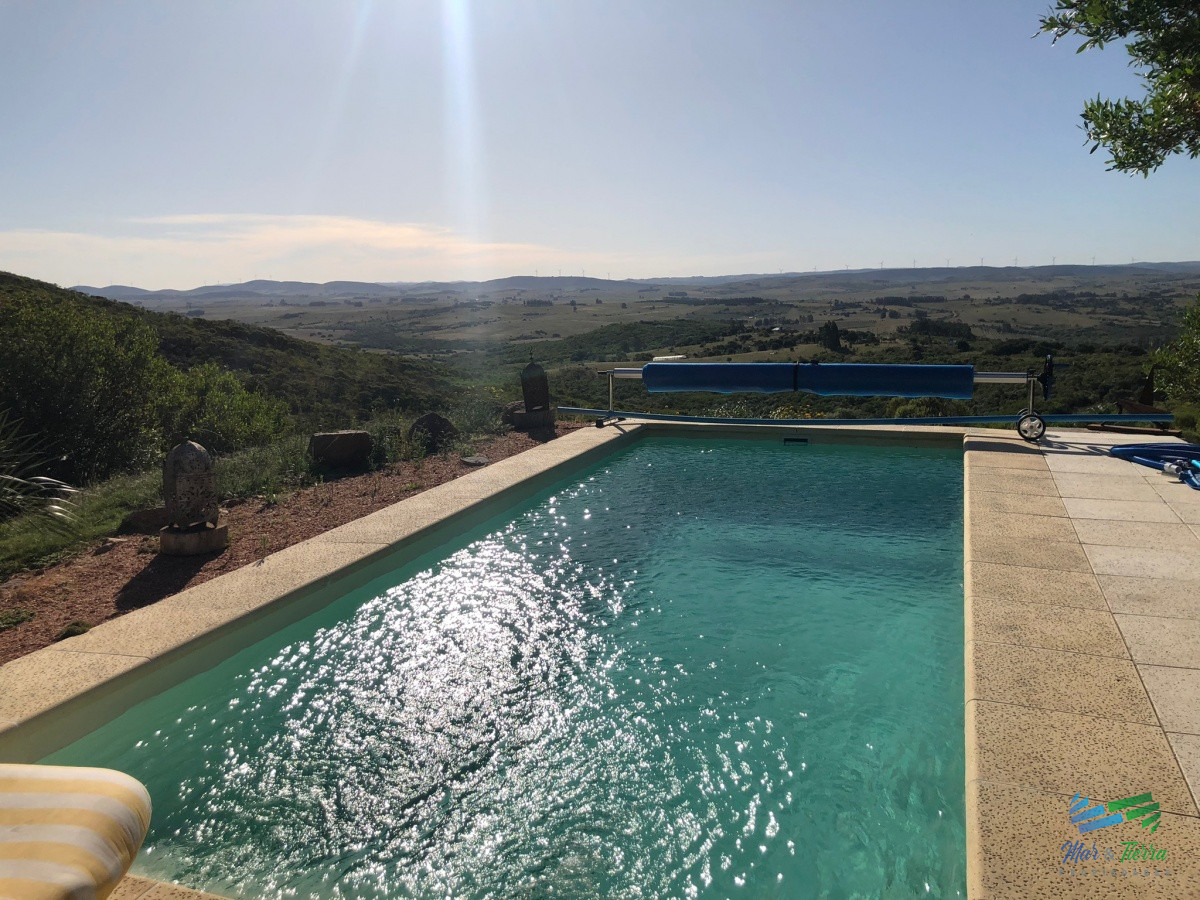 Chacra ID.4324 - Bajo de Precio ! Chacra 5 Has con casa y las mejores vistas de las sierras a 50 minutos de Punta !