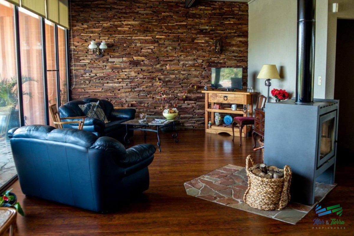 Chacra ID.3877 - 7 Has con casa a 1 hora de Mdeo y Punta.