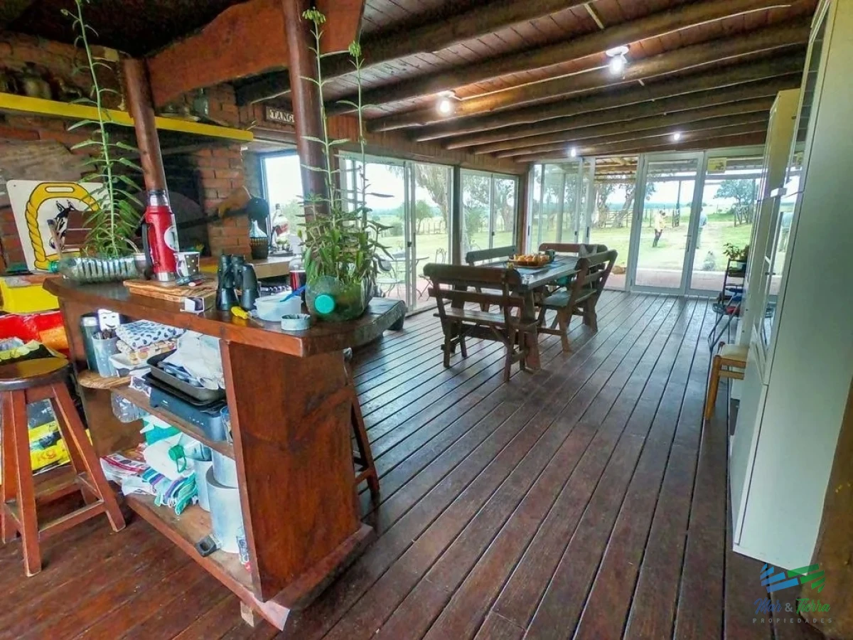 Chacra ID.4741 - Bajo de Precio !!! Casa de campo en serio, son 5 hectáreas de paz, tranquilidad y muy bien ubicada ! Fianciado hasta 6 años o Permuta chica !