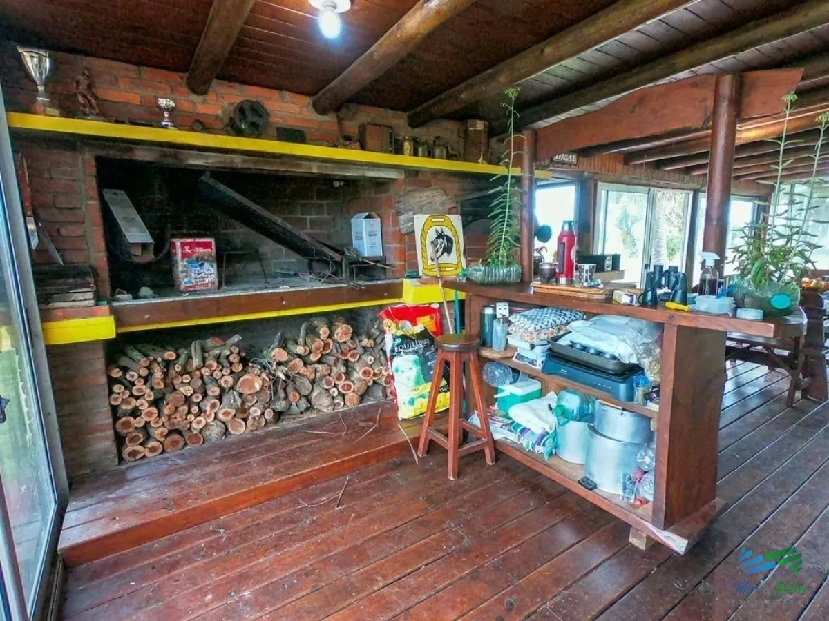 Chacra ID.4741 - Bajo de Precio !!! Casa de campo en serio, son 5 hectáreas de paz, tranquilidad y muy bien ubicada ! Fianciado hasta 6 años o Permuta chica !