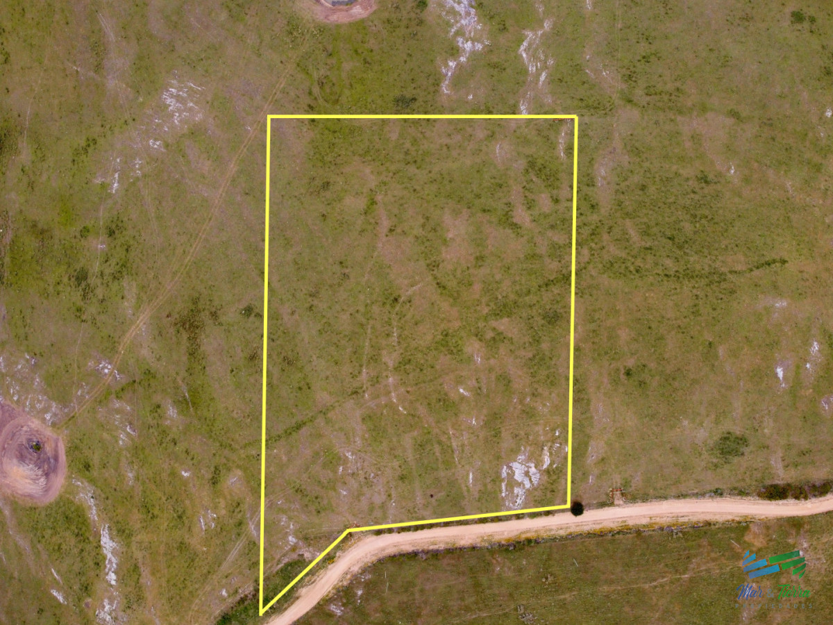 Chacra ID.5629 - En venta chacra 3 hectareas, proxima ruta 39, a pocos km de San Carlos.