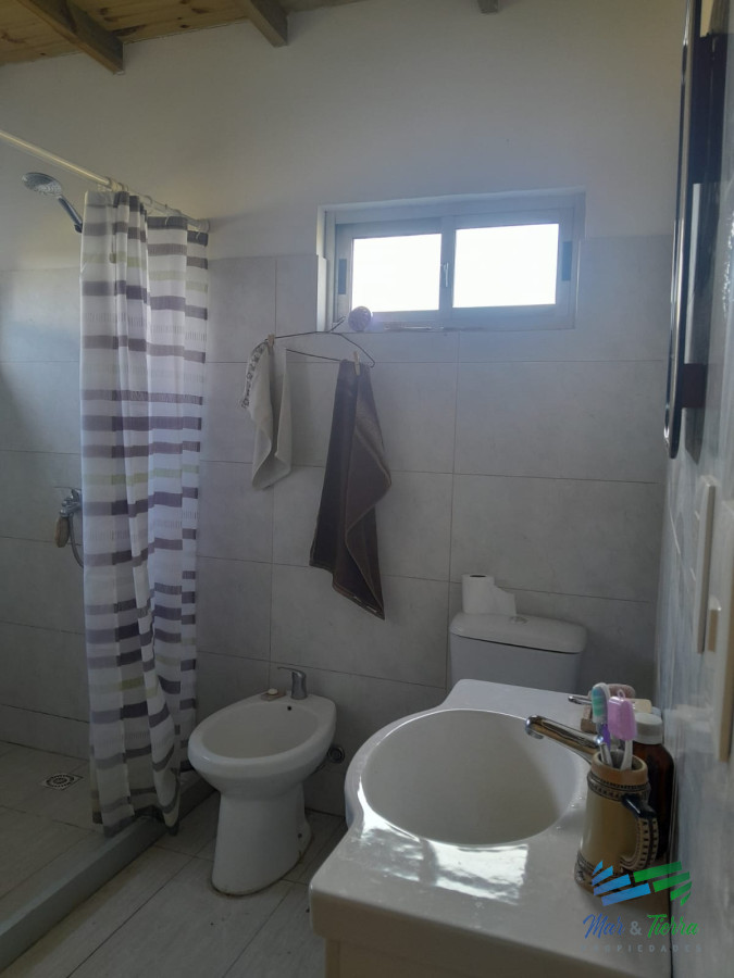 Chacra ID.5381 - Simpática chacra con 2 construcciones bien diferentes con un enfoque Agro-Ecológico a 800 mts de R.12 y 30 minutos de Punta