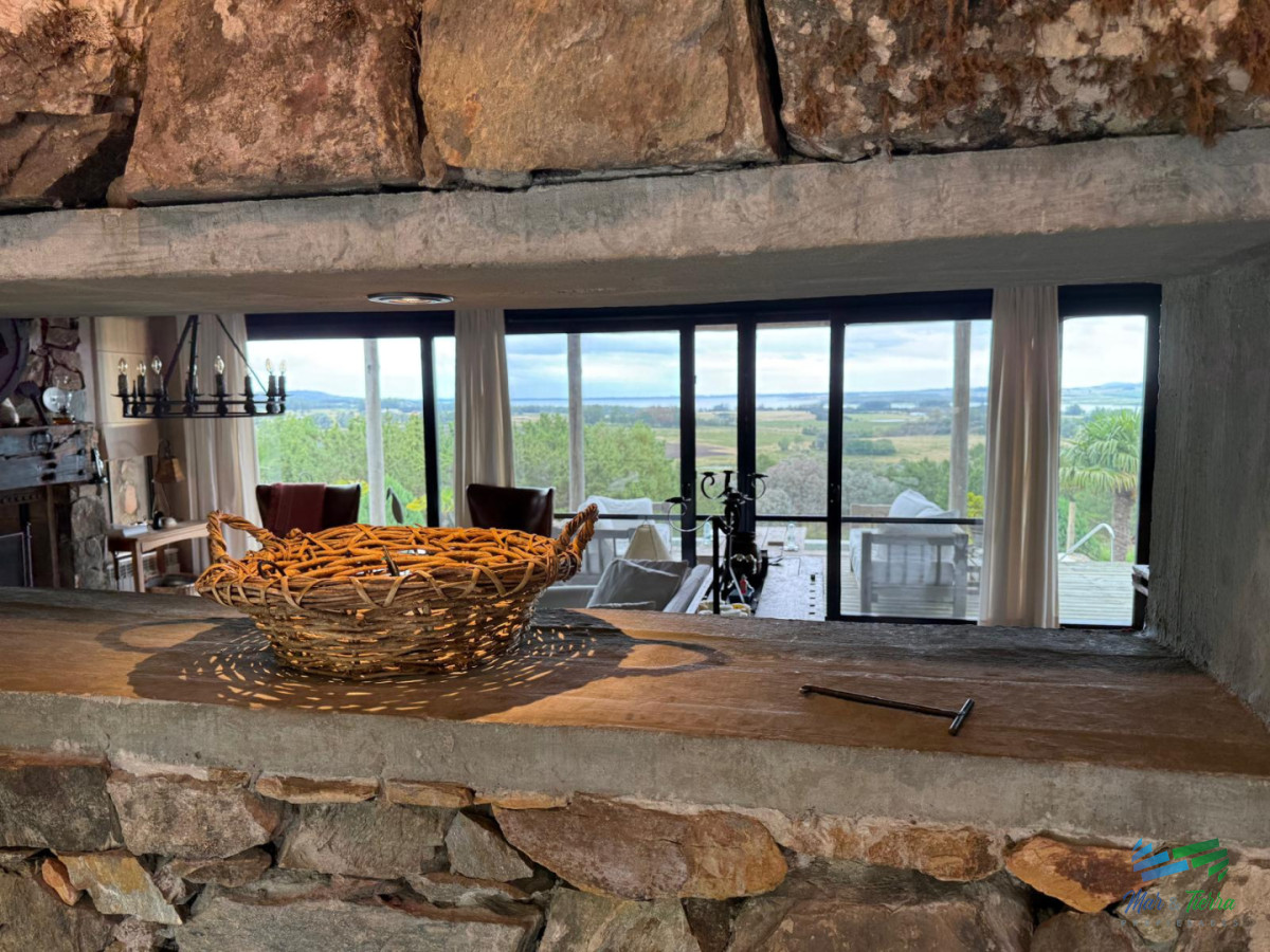 Chacra ID.5646 - Se alquila chacra a 25 minutos de Punta del Este y con las mejores vistas de la laguna del sauce!!!