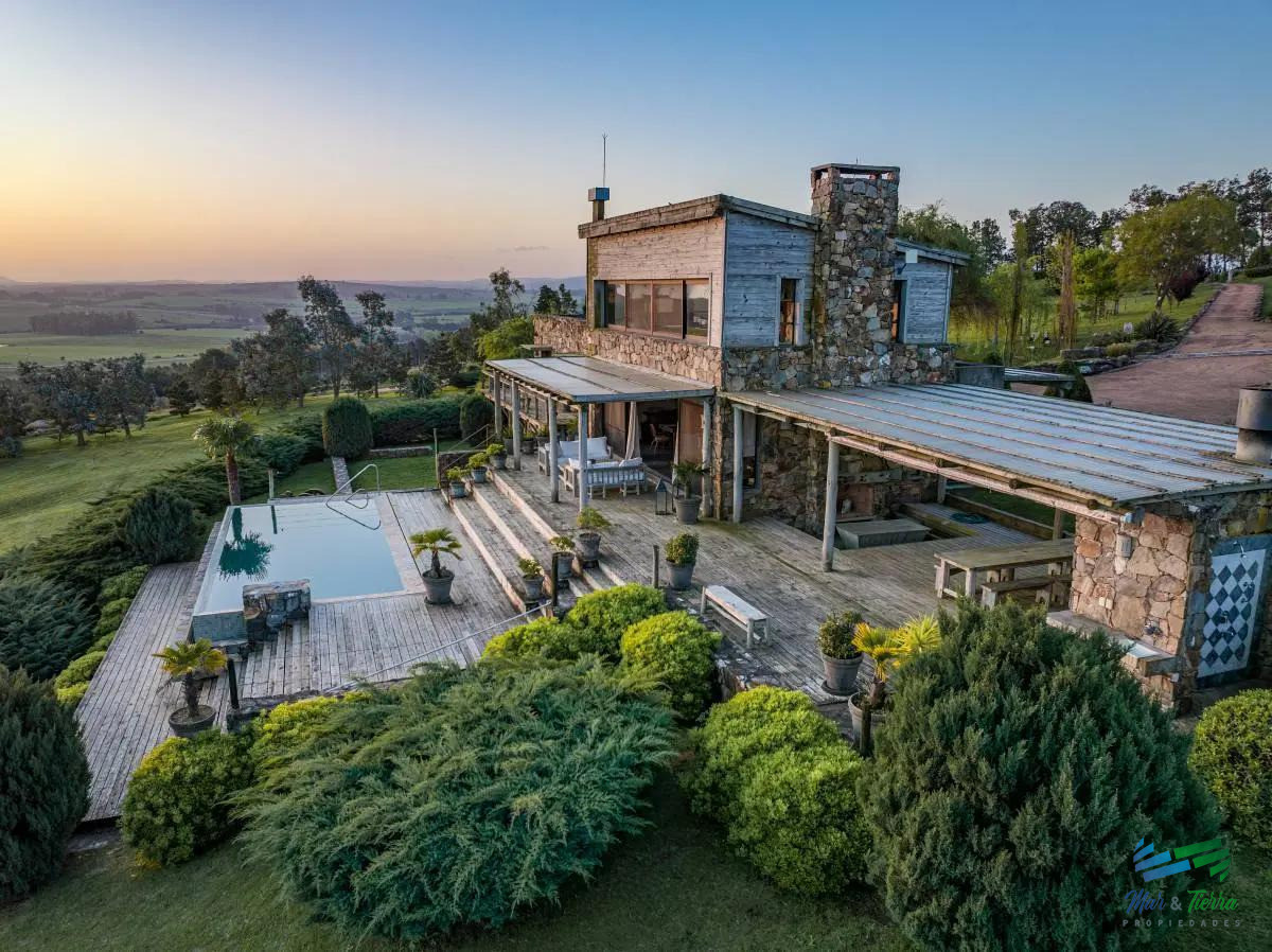 Chacra ID.5646 - Se alquila chacra a 25 minutos de Punta del Este y con las mejores vistas de la laguna del sauce!!!