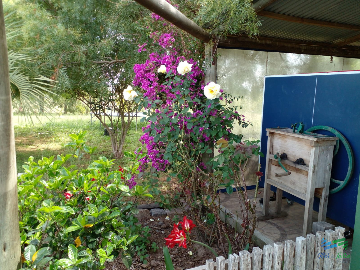 Chacra ID.4577 - 20 Has con Casa, sobre Ruta 12.