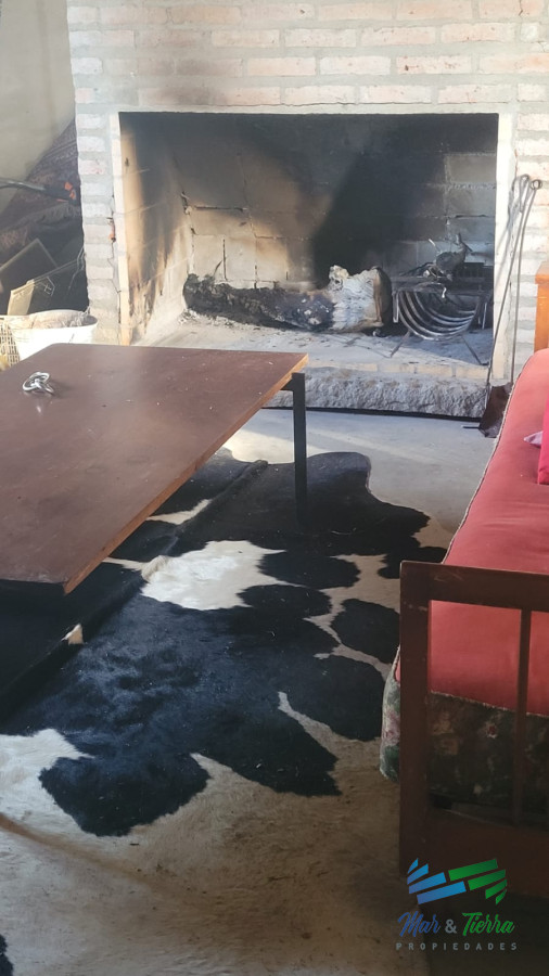 Chacra ID.4356 - BAJO DE PRECIO !!! Muy linda casa de piedra, 9 has en las sierras y con 500 olivos