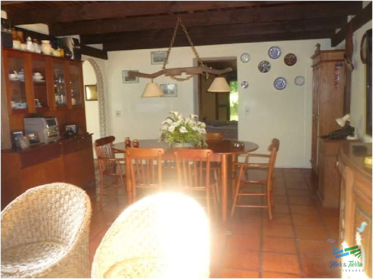 Chacra ID.2047 - Media Hectárea con casa sobre R.9