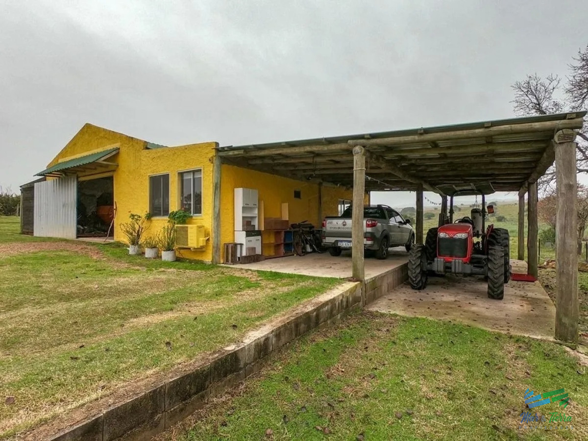 Chacra ID.4741 - Casa de campo en serio, son 7 hectáreas de paz, tranquilidad y muy bien ubicada !
