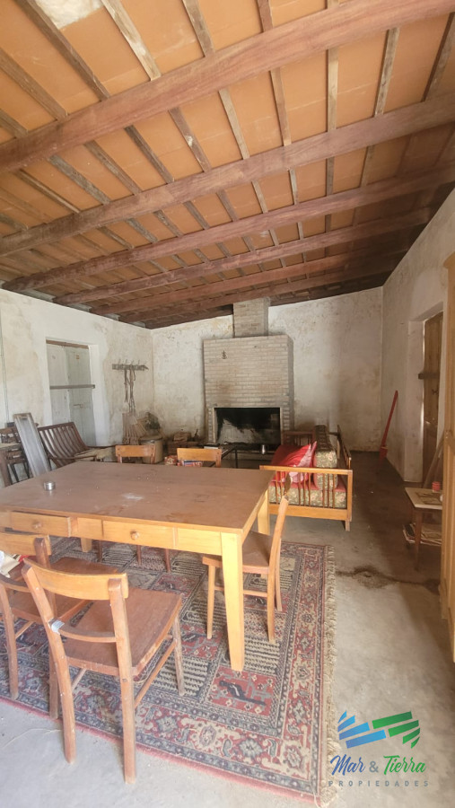 Chacra ID.4356 - Muy linda casa de piedra, 9 has en las sierras y con 500 olivos
