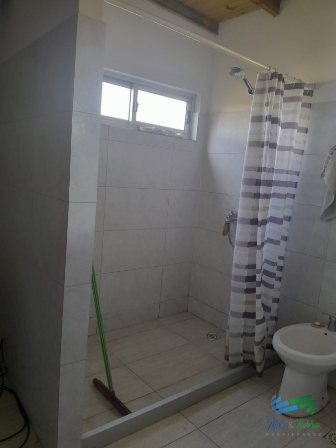 Chacra ID.5381 - Simpática chacra con 2 construcciones bien diferentes con un enfoque Agro-Ecológico a 800 mts de R.12 y 30 minutos de Punta