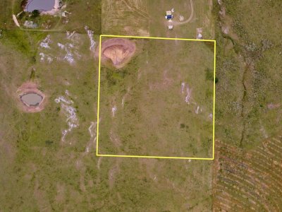 En venta chacra 3 hectareas, proxima ruta 39, a pocos km de San Carlos.