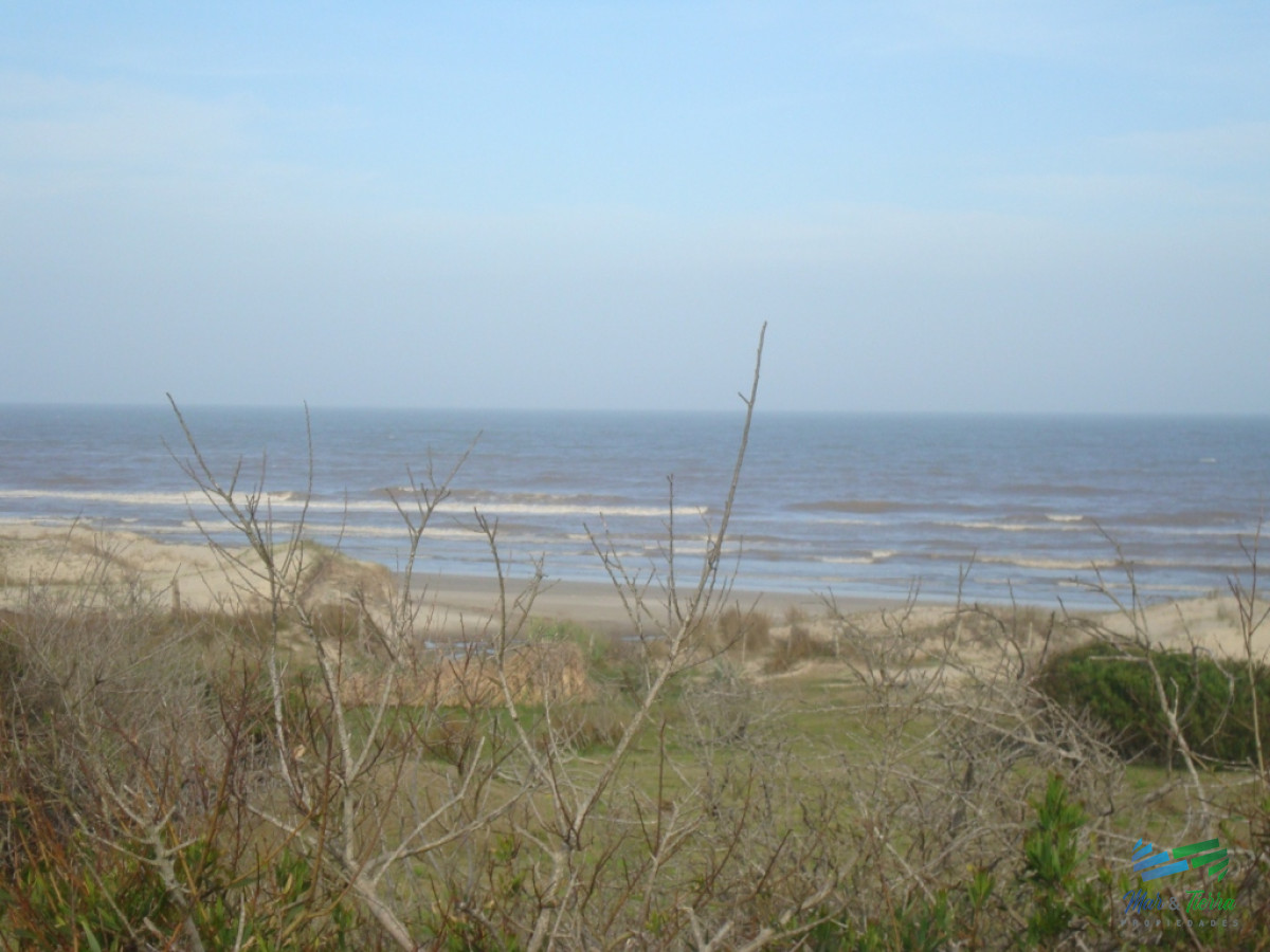 Ultimas 70 Has con títulos, Única fracción con Costa al Mar Directo ! - GoPunta - Portal Inmobiliario de Punta del Este - Maldonado