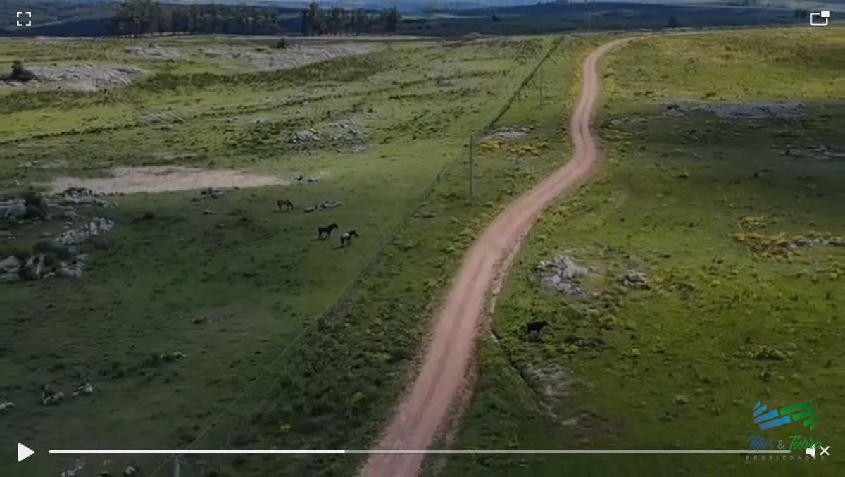 Campo Ref.5076 - Gran Potencial Turístico, apto para fraccionamiento de chacras en ubicación inmejorable.