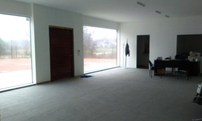 En venta excelente galpon con oficinas, 600 m2, en Maldonado.