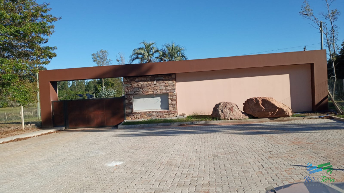 Terreno ID.5017 - En venta terreno en barrio privado Verde Mora, Punta del Este