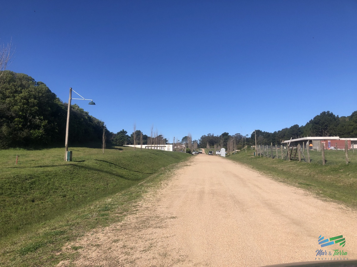 Terreno ID.4001 - Los Tordillos Punta Ballenta venta de terreno de 2000 m2