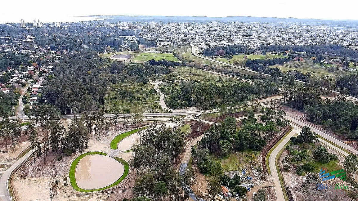 Terreno ID.4728 - Venta de terreno en Barrio La Cañada Punta del Este Maldonado 