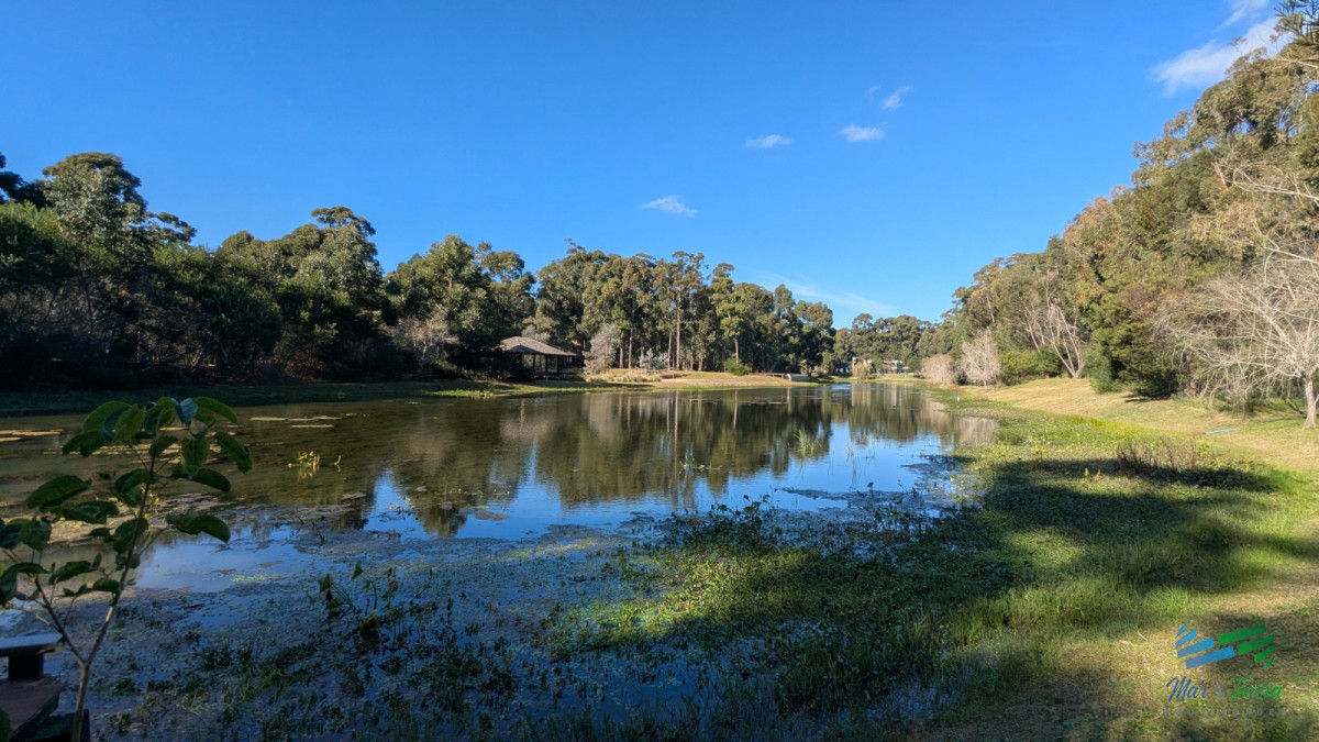 Terreno ID.4229 - Vendo terreno sobre el lago en Bario privado Design Village de Solanas, Punta del Este