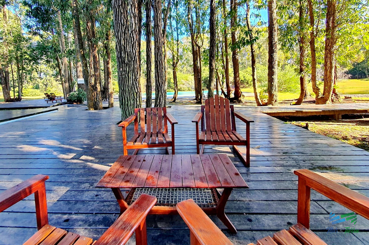 Terreno ID.4229 - Vendo terreno sobre el lago en Bario privado Design Village de Solanas, Punta del Este