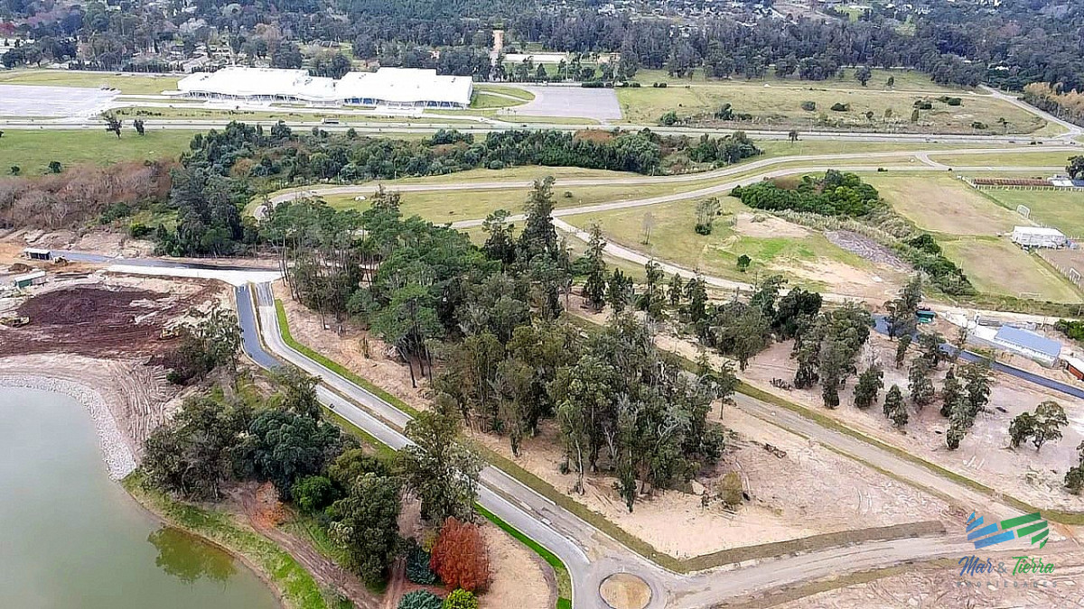 Terreno ID.4728 - Venta de terreno en Barrio La Cañada Punta del Este Maldonado 