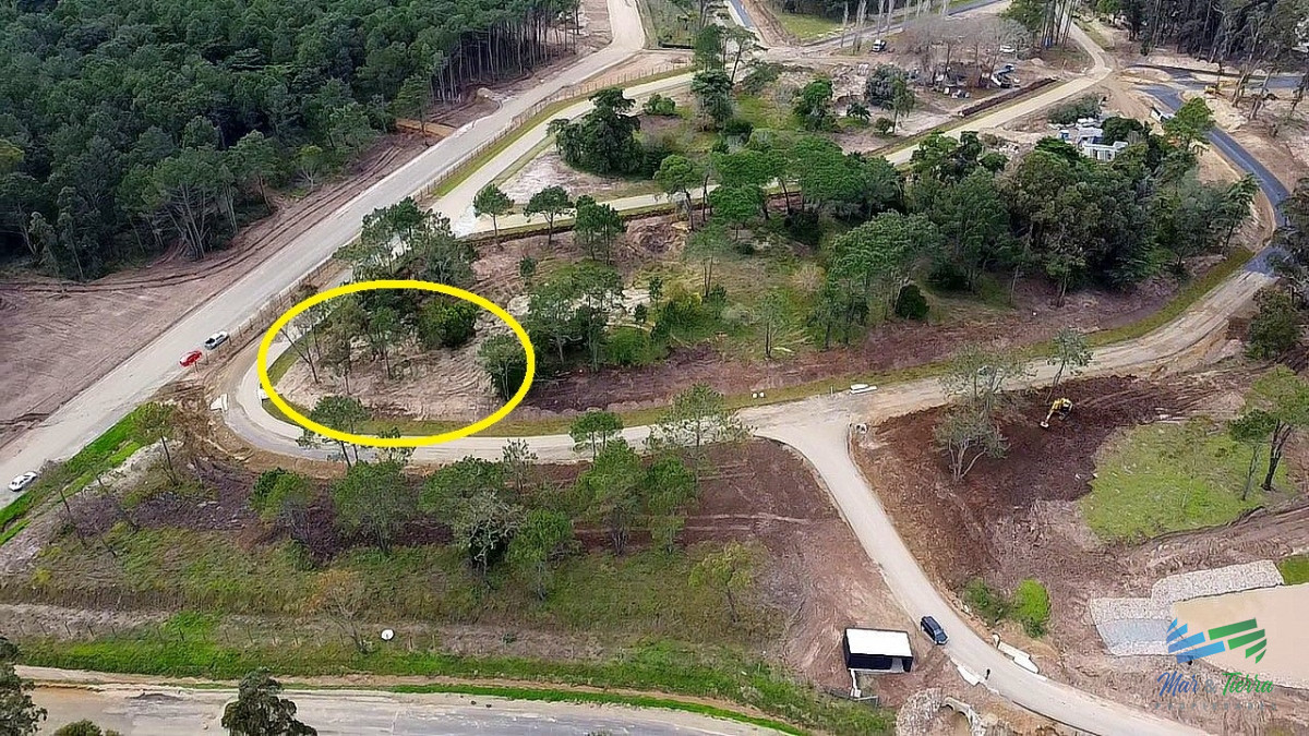 Terreno ID.4738 - Venta de lote en barrio La Cañada Punta del Este Maldonado