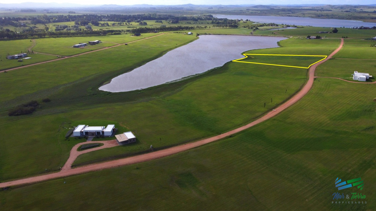Terreno ID.4259 - venta de terreno con costa de laguna en laguna de los cisnes 