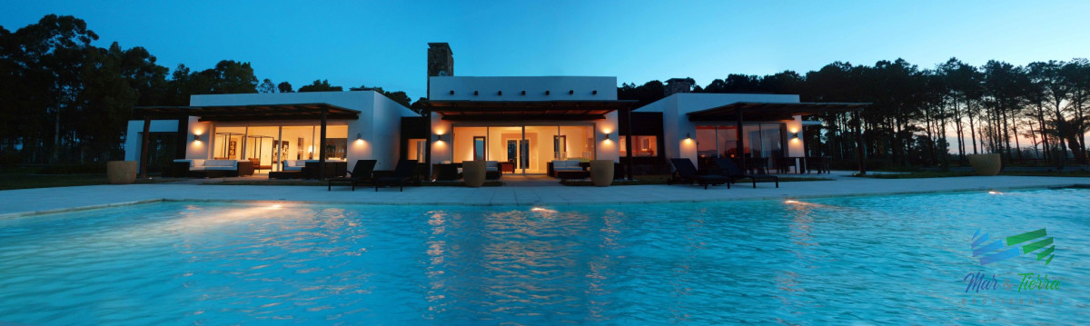 Terreno ID.4242 - Vendo terreno en barrio privado Laguna de los Cisnes, Punta del Este