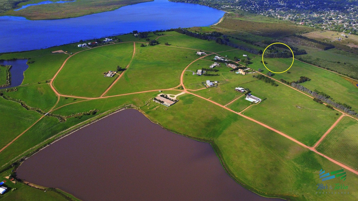 Terreno ID.4260 - Venta de gran terreno en Laguna de los Cisnes Punta Ballena