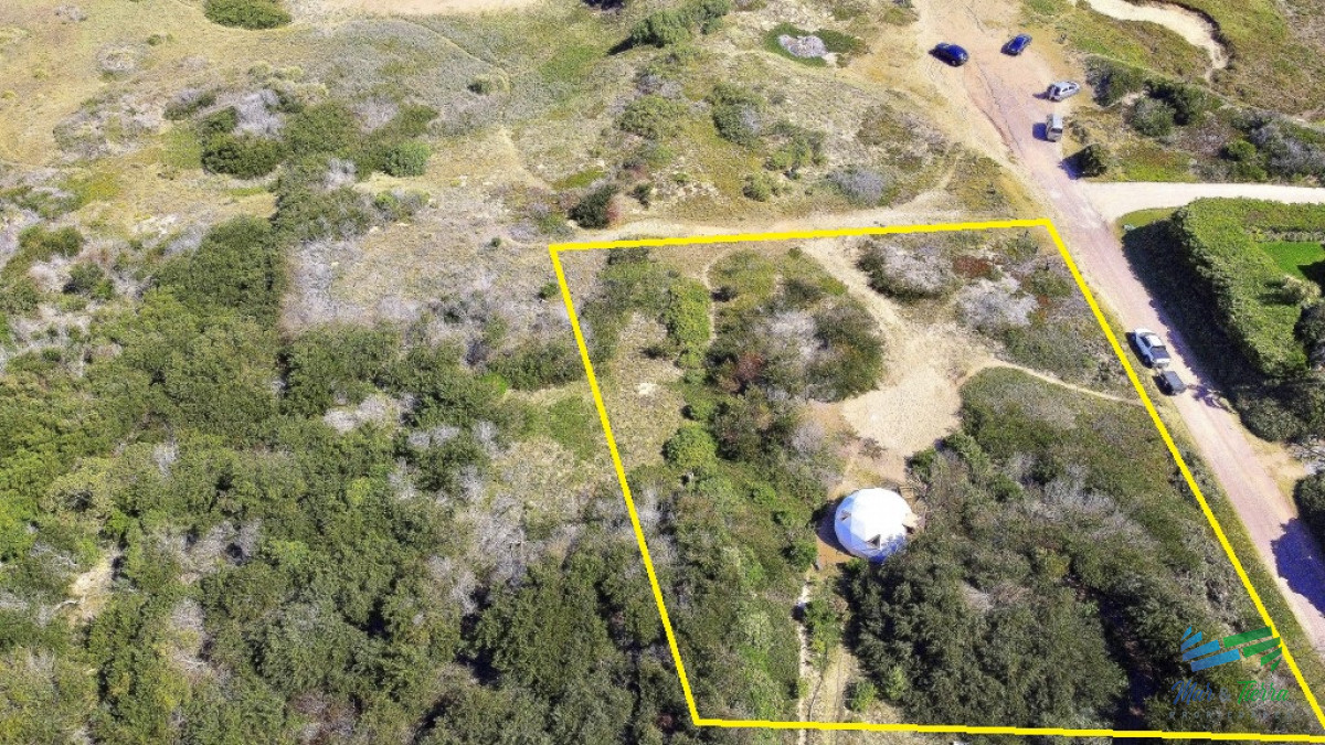 Terreno ID.3979 - Venta terreno primera linea Playa Mansa 