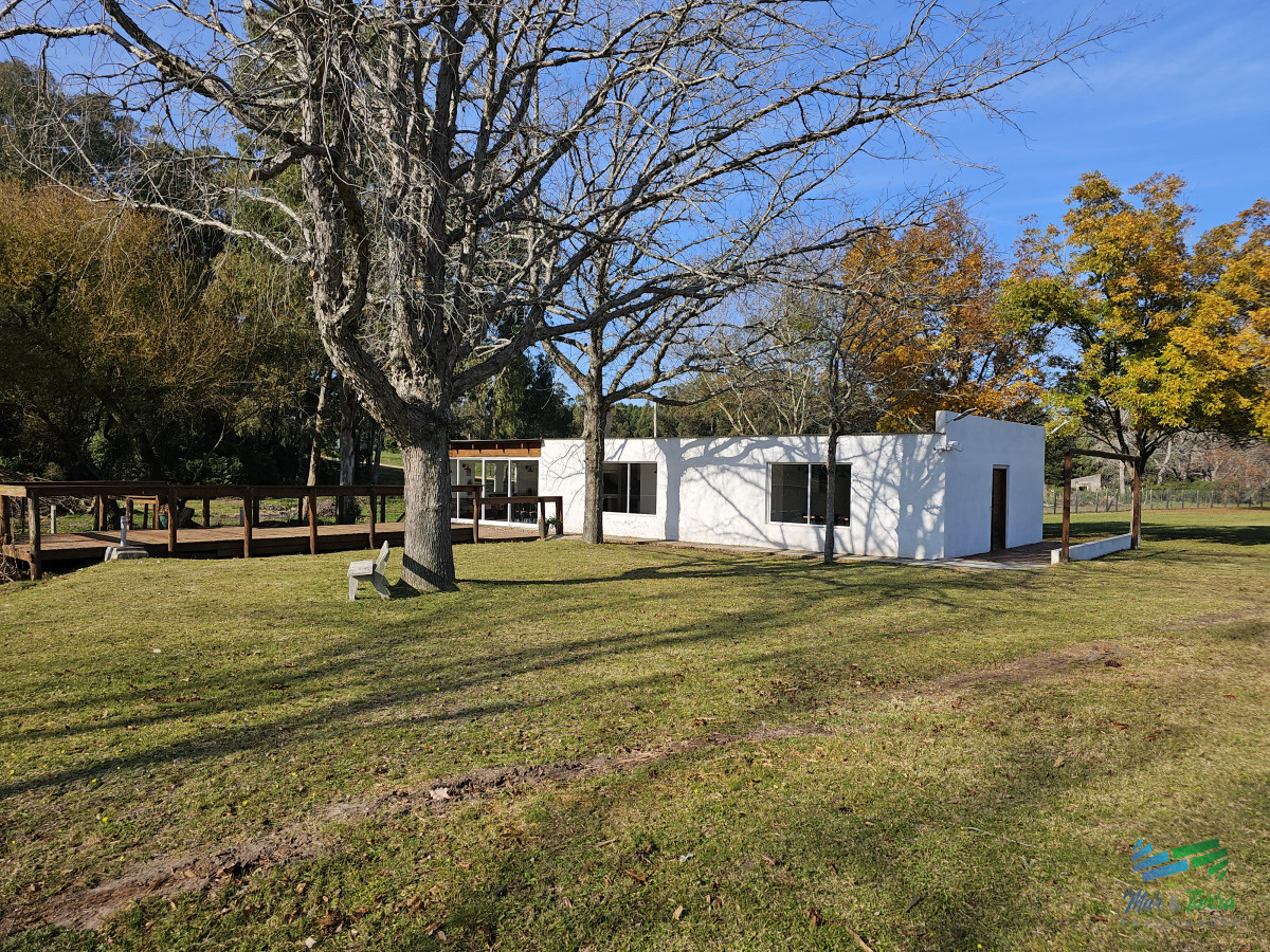 Terreno ID.3304 - Vendo Terreno 1.500 m2 en Barrio Privado Verde Mora, Punta Ballena, Punta del Este.