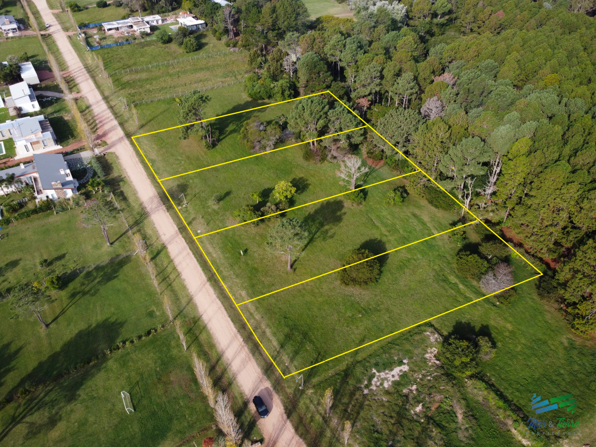 Terreno ID.3996 - Venta de terreno de 2000 m2 zona Punta Ballena, Punta del Este