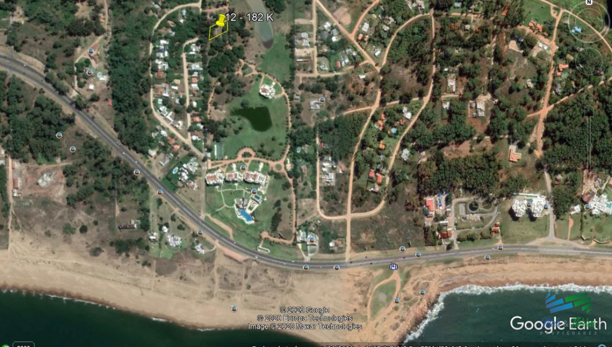 Terreno ID.4016 - Venta de terreno de 875m2 en Punta del este playa mansa proximo a Punta Ballena