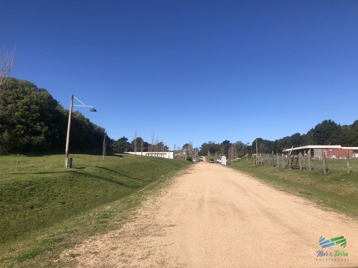 Terreno ID.4001 - Los Tordillos Punta Ballenta venta de terreno de 2000 m2