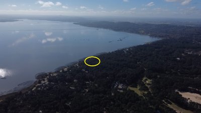 Venta de terreno en Club del lago sobre la Laguna del Sauce 