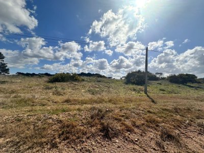 En venta terreno 1.030 m2 en Rincon del Indio, Punta del Este