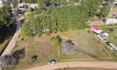 Venta de terreno de 1.000 m2 en Chacras del Pinar