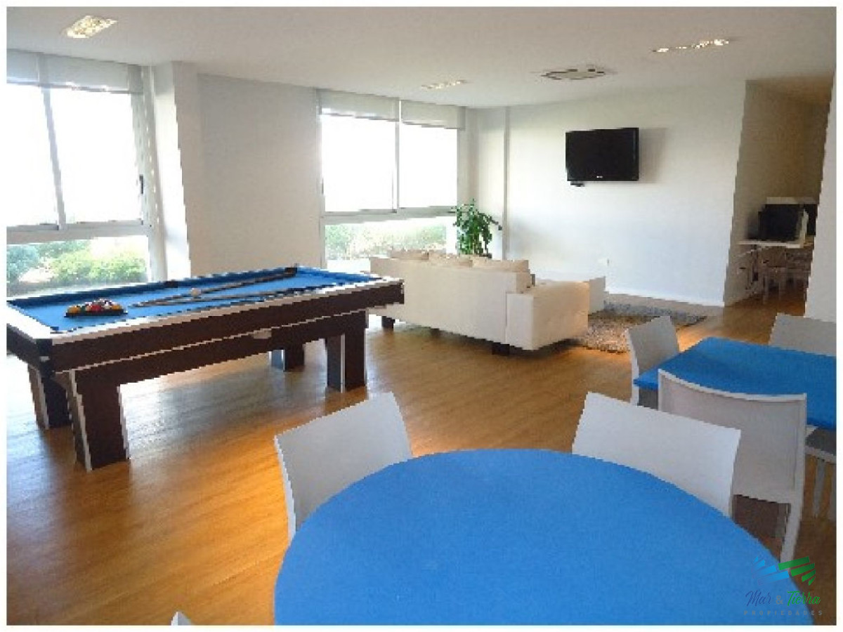 Apartamento ID.4330 - Vendo apartamento 2 dormitorios con servicios en parada 2 Brava, Punta del Este