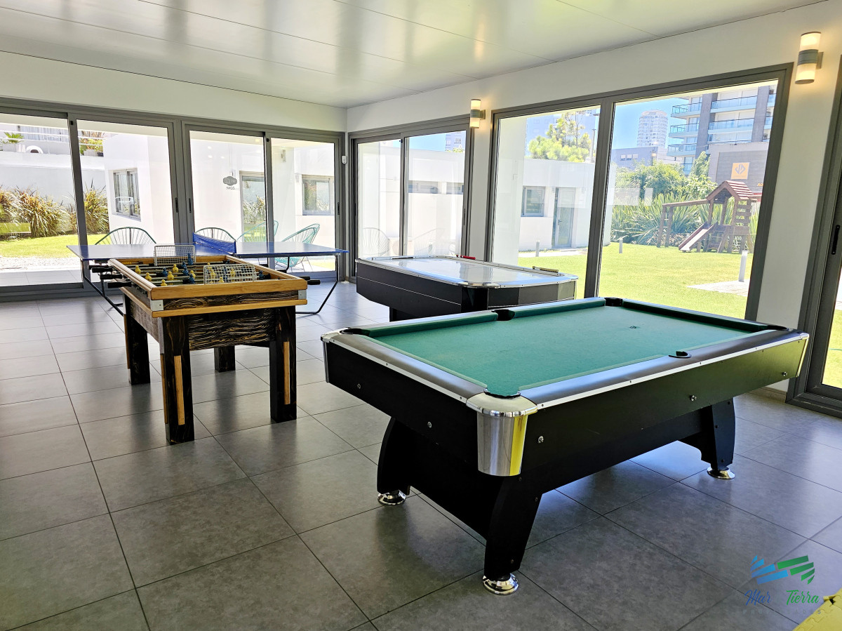 Apartamento ID.4952 - Venta de apartamento 2 dormitorios en Onix Punta del este playa Brava 