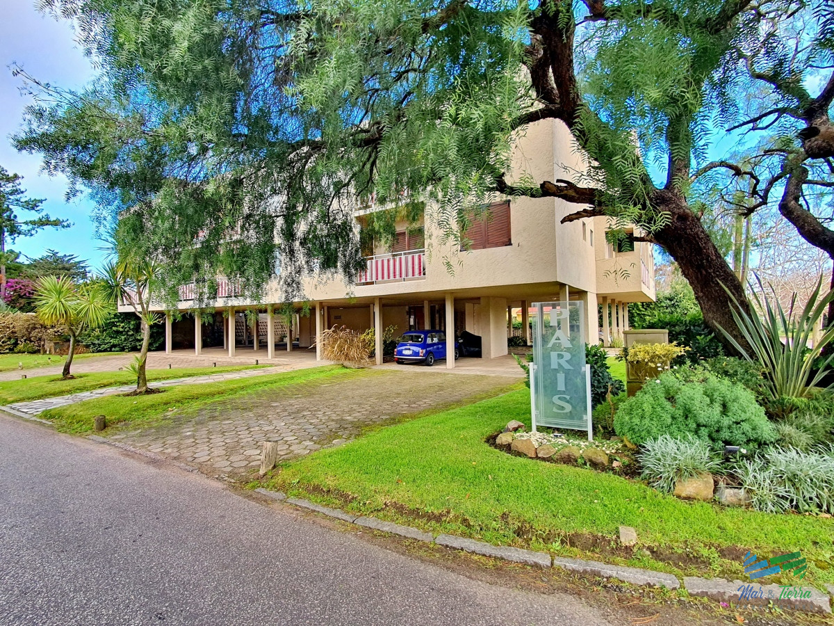 Apartamento ID.4396 - Alquilo anual apartamento 1 dormitorio en playa mansa, Punta del Este