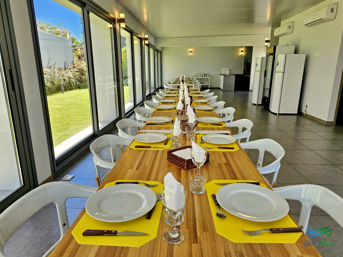 Apartamento ID.4952 - Venta de apartamento 2 dormitorios en Onix Punta del este playa Brava 