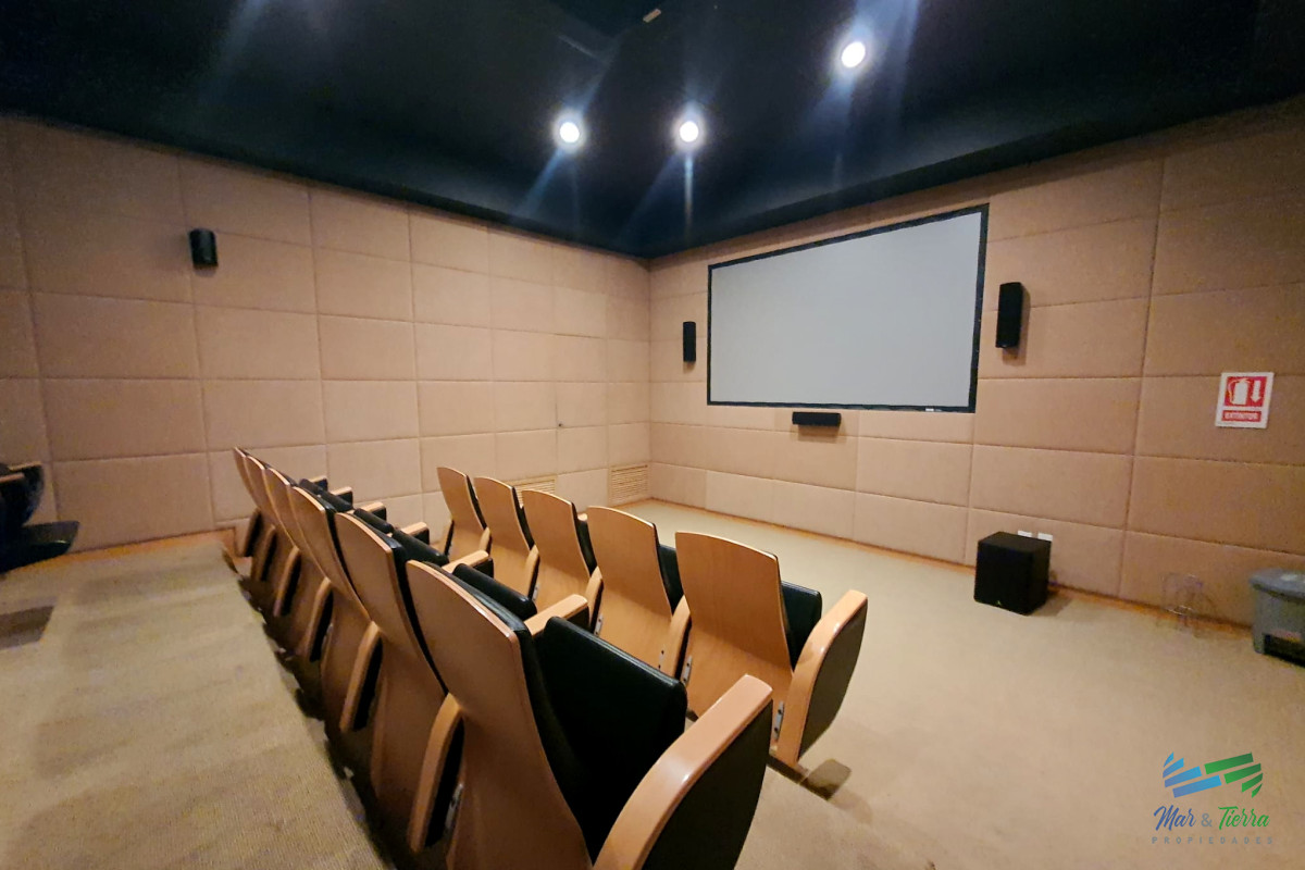 Apartamento ID.3664 - Alquilo apartamento 3 dormitorios frente al mar con servicios, Playa Mansa, Punta del Este