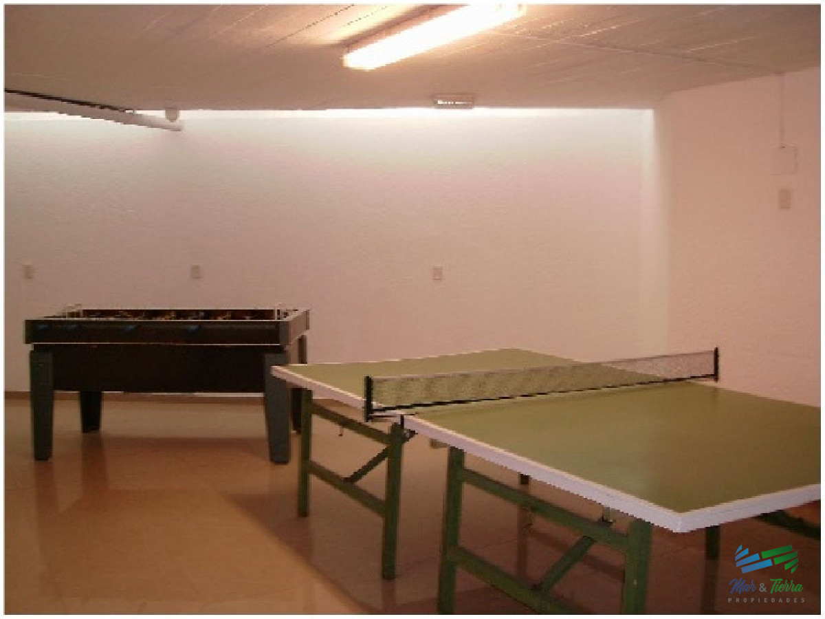 Apartamento ID.1177 - Muy  lindo apartamento ubicado sobre playa brava, cuarto piso,  con ambientes amplios.