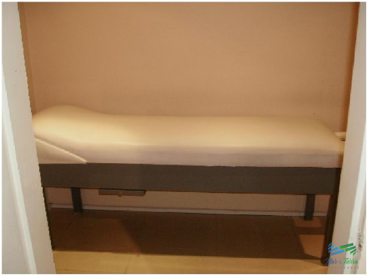 Apartamento ID.1177 - Muy  lindo apartamento ubicado sobre playa brava, cuarto piso,  con ambientes amplios.