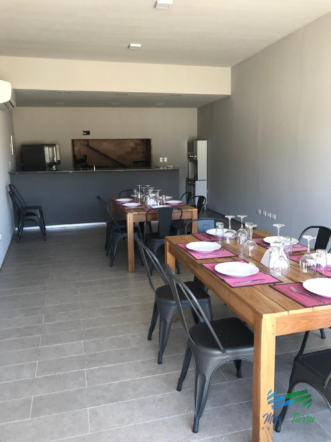 Apartamento ID.2270 - En venta.. piso alto, torre con todos los servicios.