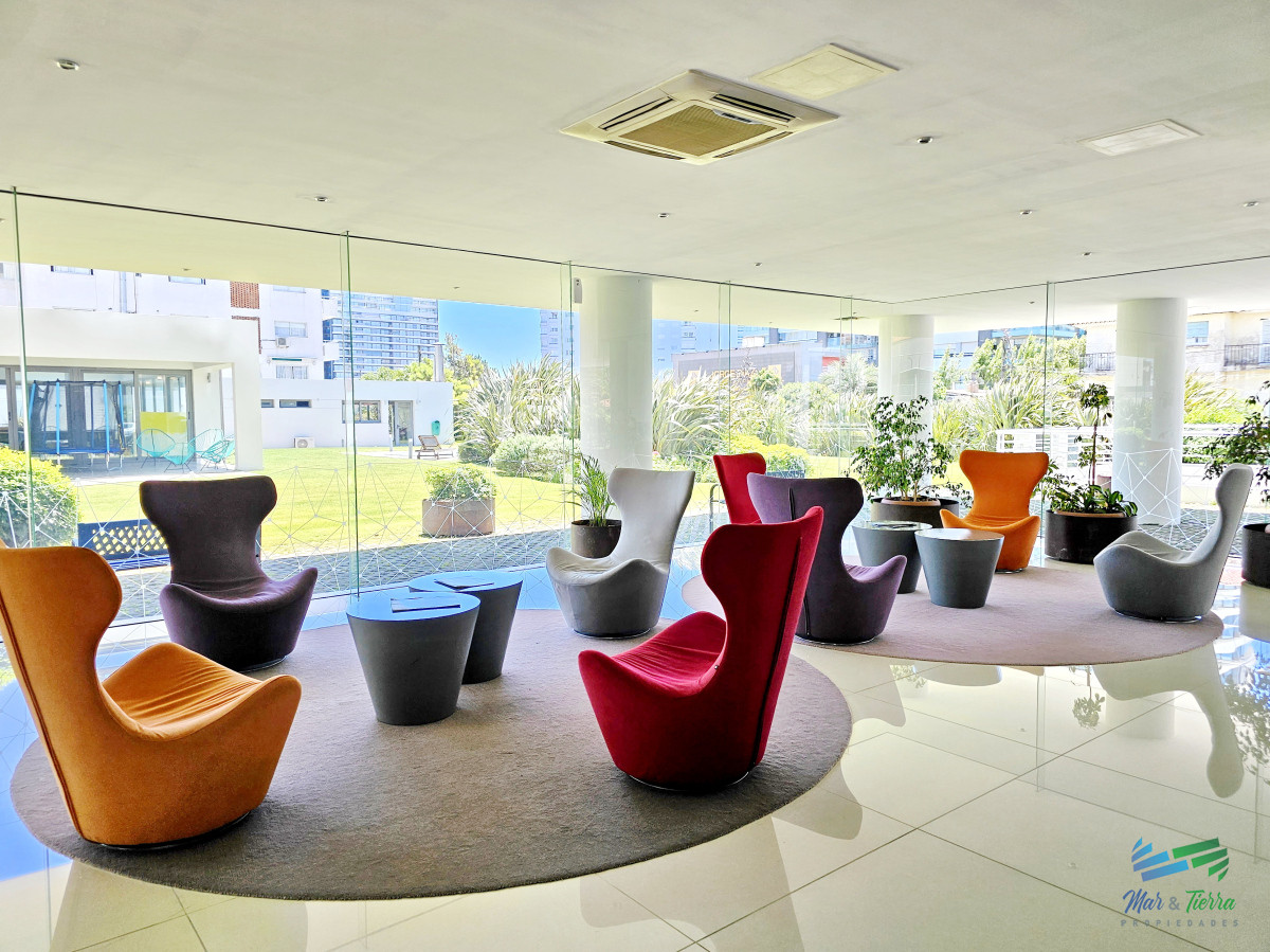 Apartamento ID.4952 - Venta de apartamento 2 dormitorios en Onix Punta del este playa Brava 