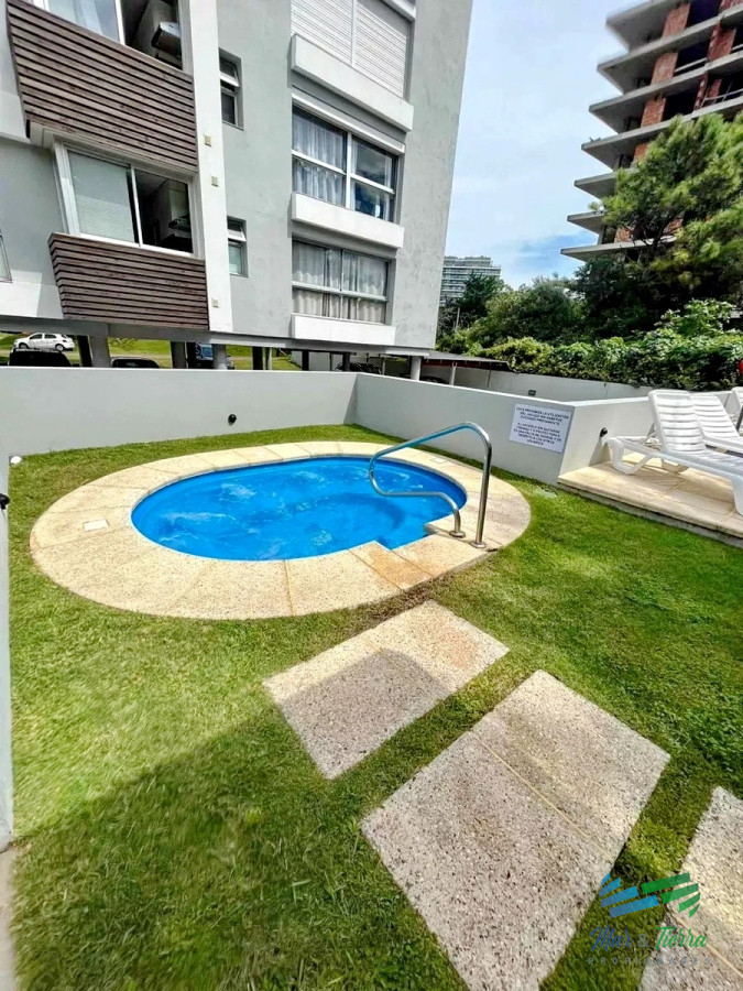 Apartamento ID.4931 - Venta de apartamento 1 dormitorio Aidy Grill Punta del Este 