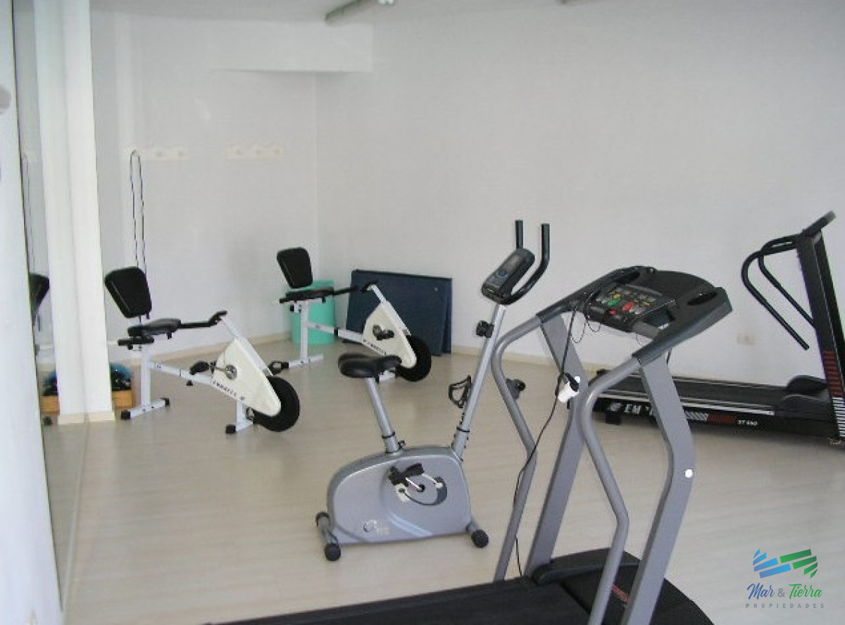Apartamento ID.2786 - Vendo apartamento 1 dormitorio, edificio con servicios, en Roosevelt, Punta del Este.